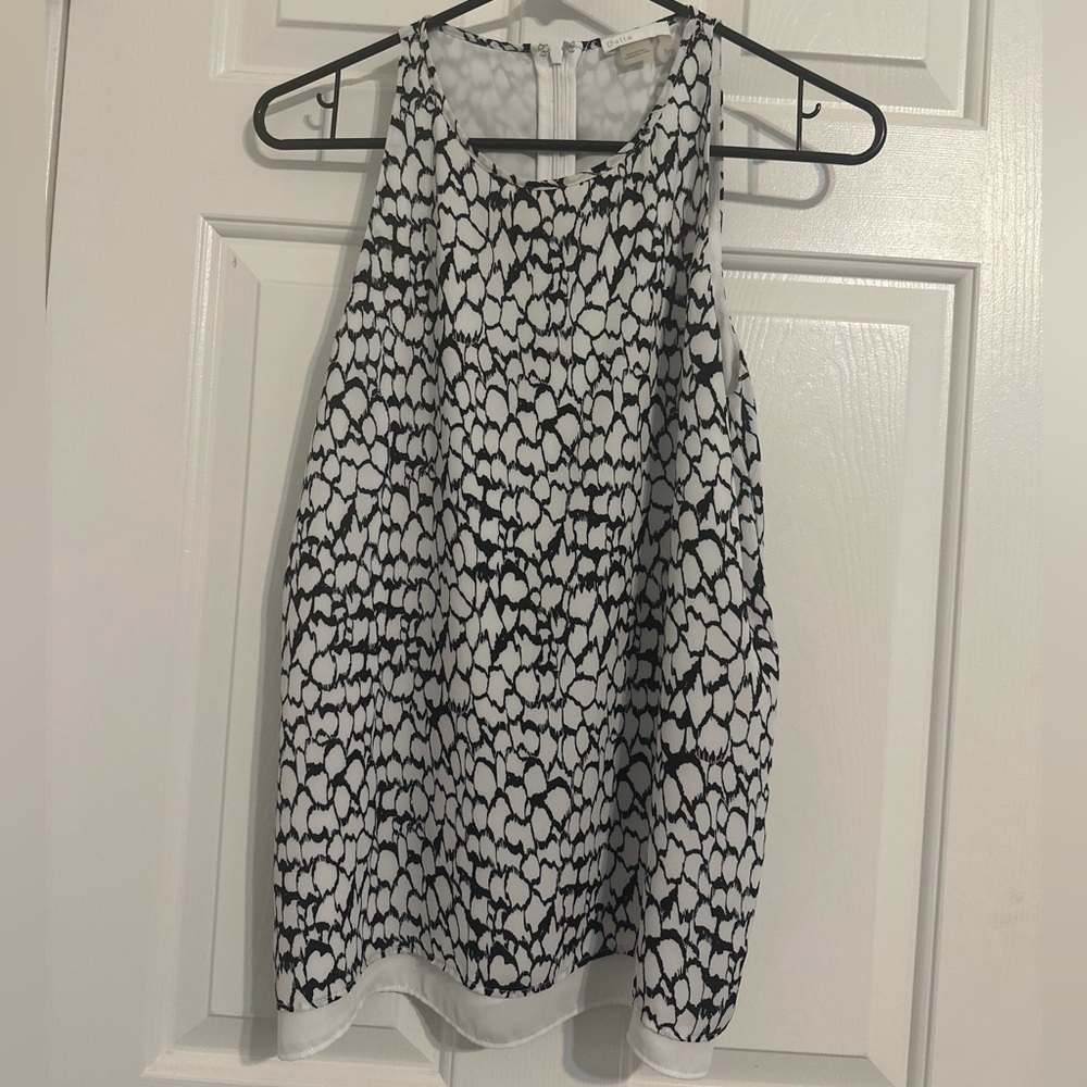 Dalia Monochrome Sleeveless Top (size S)